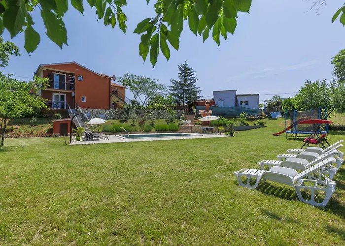 Korina By Interhome Appartement *