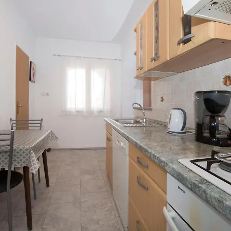 Korina By Interhome Apartament *